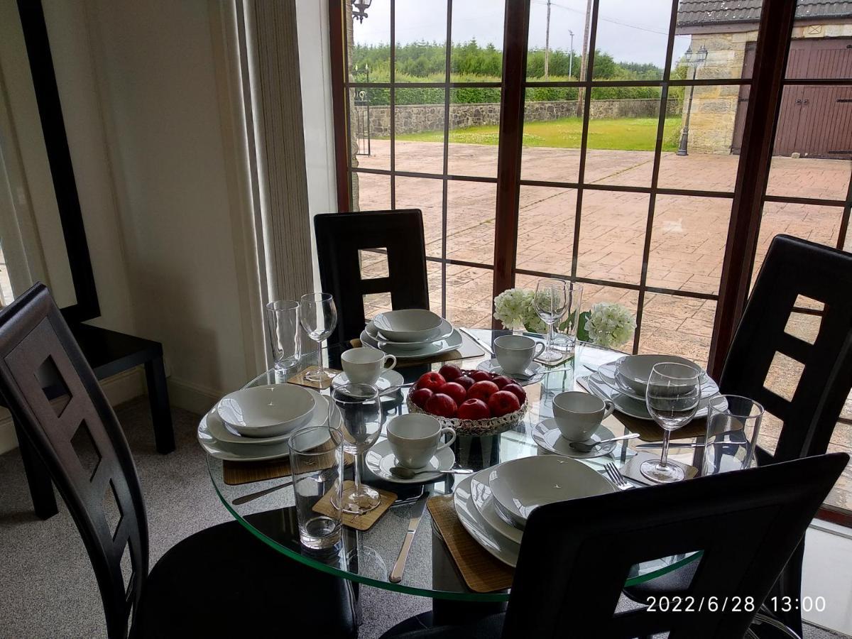Cottage With Panoramic Views Kirk of Shotts Екстериор снимка